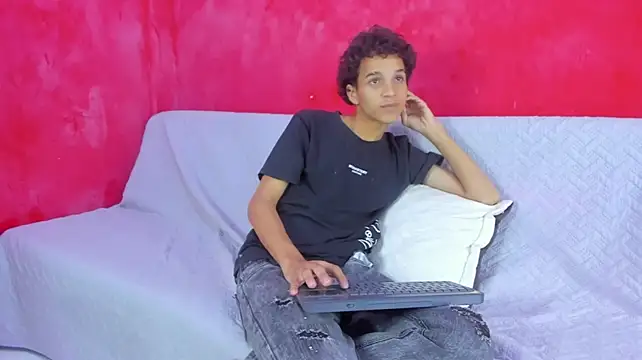 Webkamerová show AXEL_DESIRE