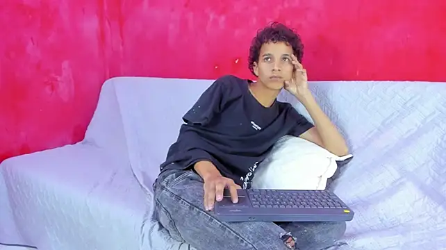 AXEL_DESIRE's Webcam Show