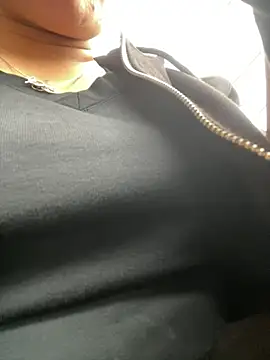 Show modela myali na web-kameri