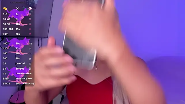 camila___princess: διαδικτυακό σόου στην κάμερα