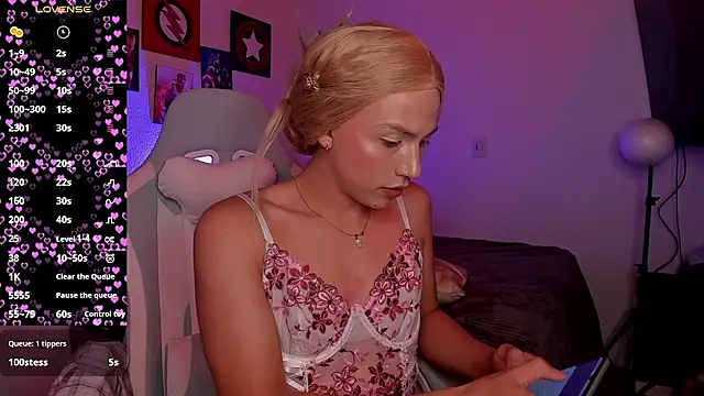 Pokazy przed kamerką – camila___princess