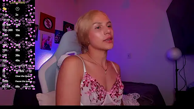 camila___princess 网络视讯表演