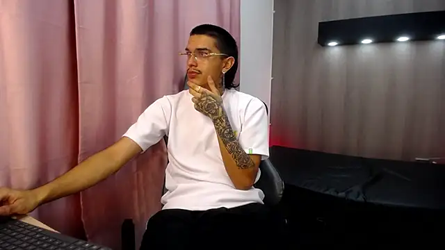 Show de webcam de Tayson_Hot