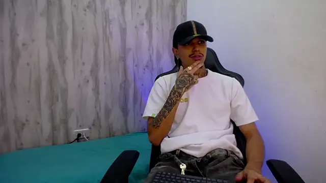 Webkamerová show Tayson_Hot