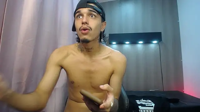 Tayson_Hot – Live XXX-chat