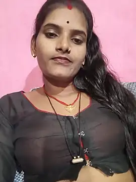 הופעת וובקאם של hajjaha_hot