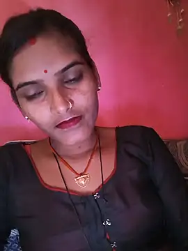 Show modela hajjaha_hot na web-kameri