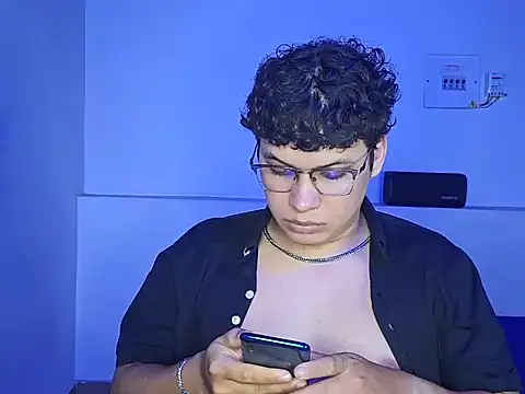 LiamRoi Webcam show