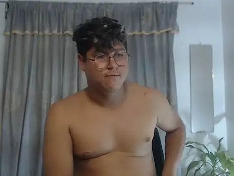 Show de sharly14 na webcam