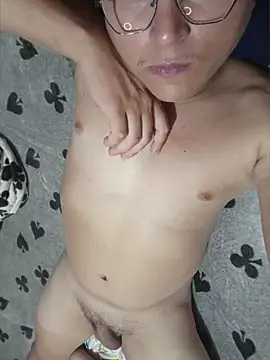 הופעת וובקאם של sharly14
