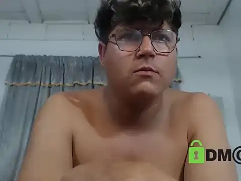 sharly14n Webbikameraesitys