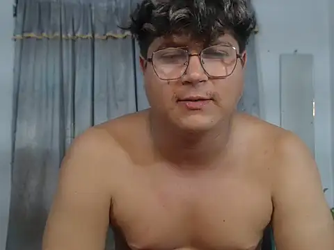 sharly14n Webbikameraesitys