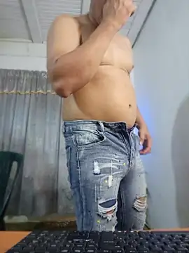 Show de sharly14 na webcam