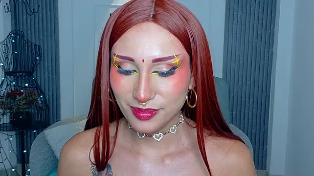 auravg Show in webcam