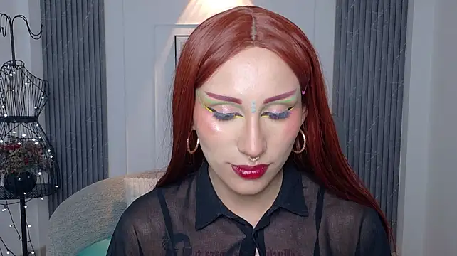 auravg Show in webcam