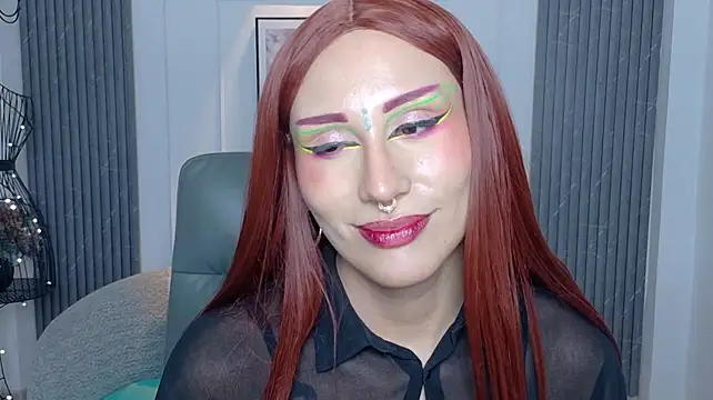 auravg Show in webcam