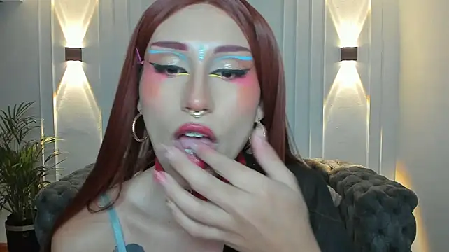 auravg Webcam show