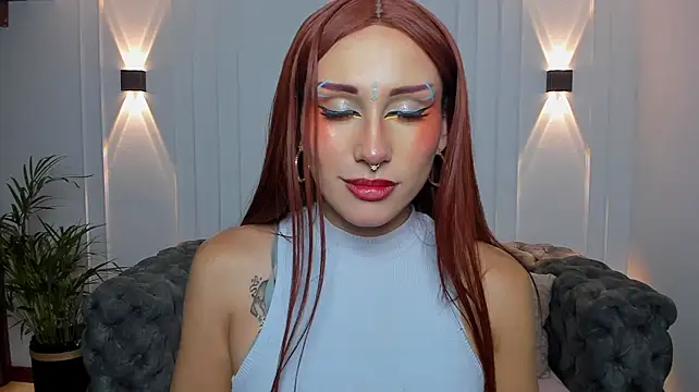 Show modela auravg na web-kameri