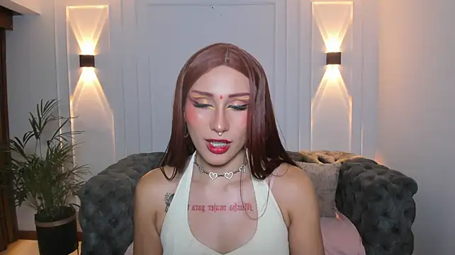 auravg Show in webcam