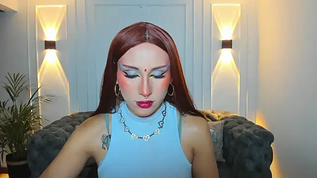 auravg Show in webcam