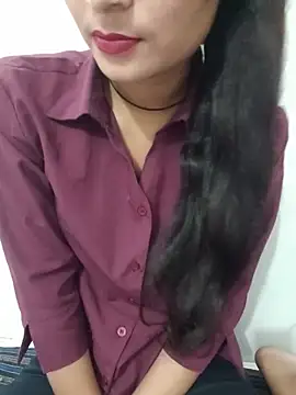 Hot_Riya_999's Webcam Show