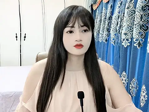 sjsibi 即時 XXX 聊天