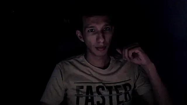 AlphaMarco Show in webcam