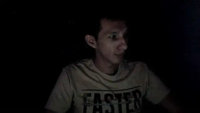 Show modela AlphaMarco na web-kameri