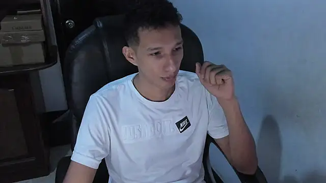 AlphaMarco Webcamshow