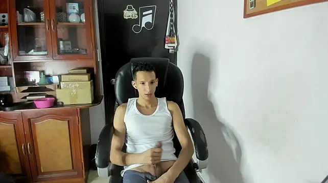 AlphaMarco Webcamshow