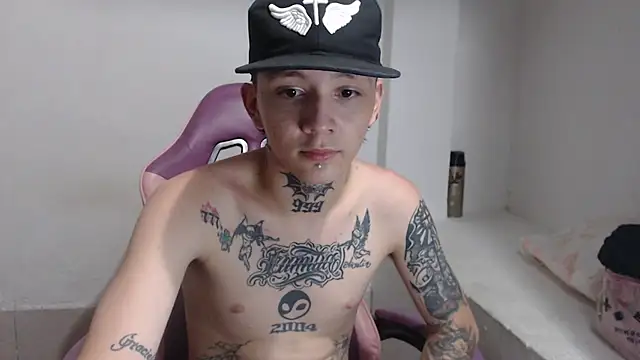 nick_boystraight webcam show