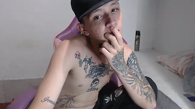 nick_boystraight – webcam-show