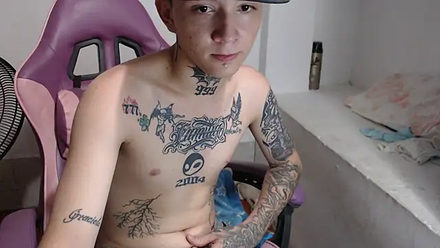 nick_boystraight – webcam-show