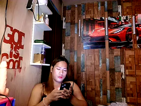 lick_mycock_69 Show Webcam
