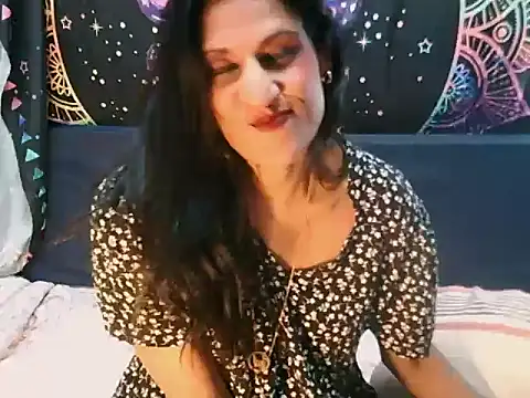 Show de indiansexcsmile4u na webcam