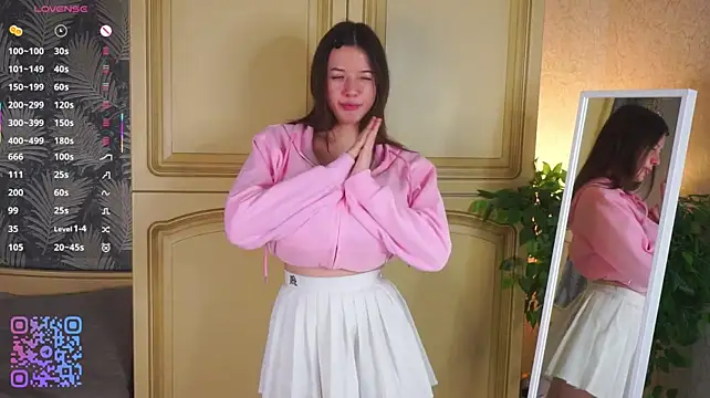แชท XXX สดของ CaroleeMir
