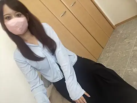 kana_kana_tan's Live XXX Chat