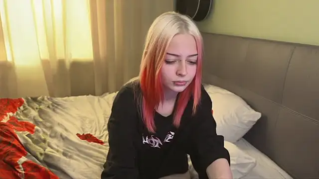 PetiteLia_ Webcam-Show