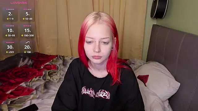 PetiteLia_'s Webcam Show