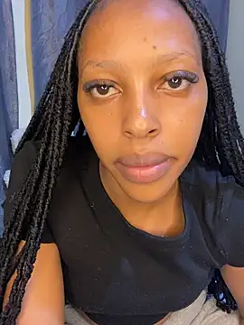 Sexylatisha's Live XXX Chat