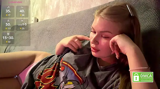 Noris_Kiss Show in webcam