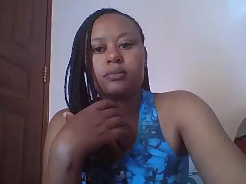 Chat XXX en directo de IvoryMus