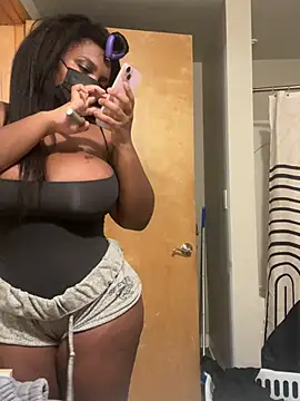 Sweetcheeksxoxo webcam show