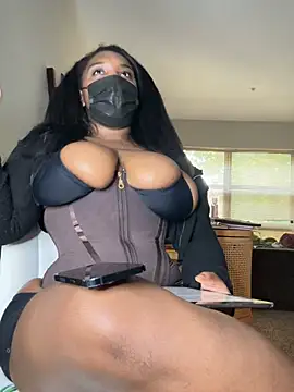 Sweetcheeksxoxo Show in webcam