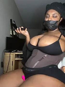 Sweetcheeksxoxo Show in webcam