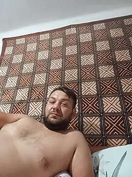 ionutflori12 Webcam show