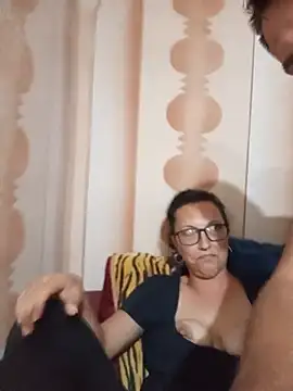 ionutflori12 – webcam-show