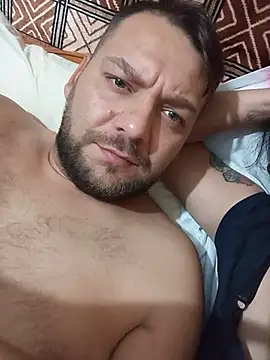 ionutflori12 Webcam show