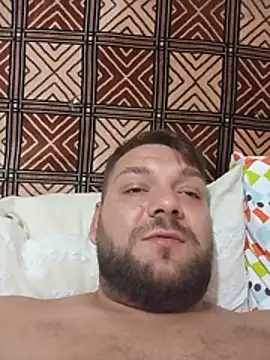 ionutflori12 Webcam show