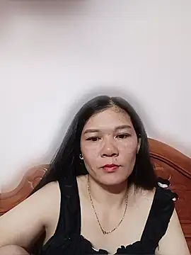 Mi-Linna Pertunjukan Webcam